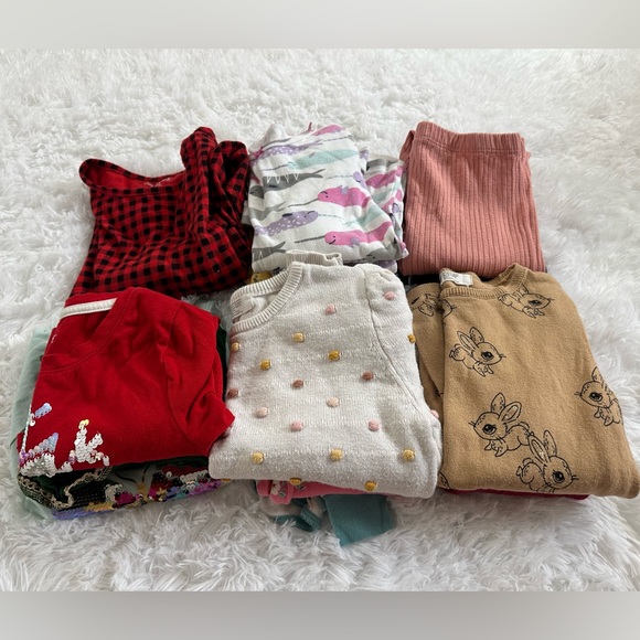 Girls bundle leggings sweaters tops pjs sz 7 - Picture 1 of 7